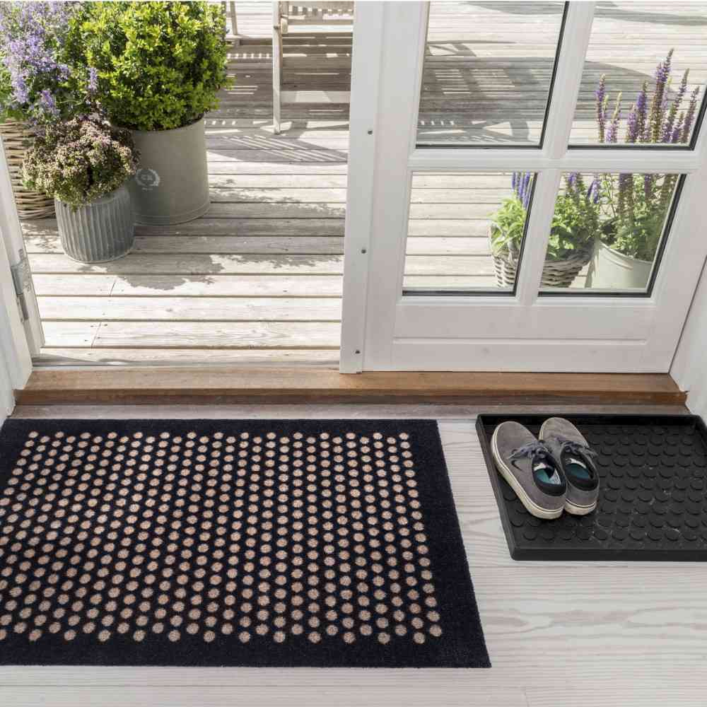 藤栄 tica copenhagen(チカ コペンハーゲン) フロアマット 60×90 DOT Black/Sand