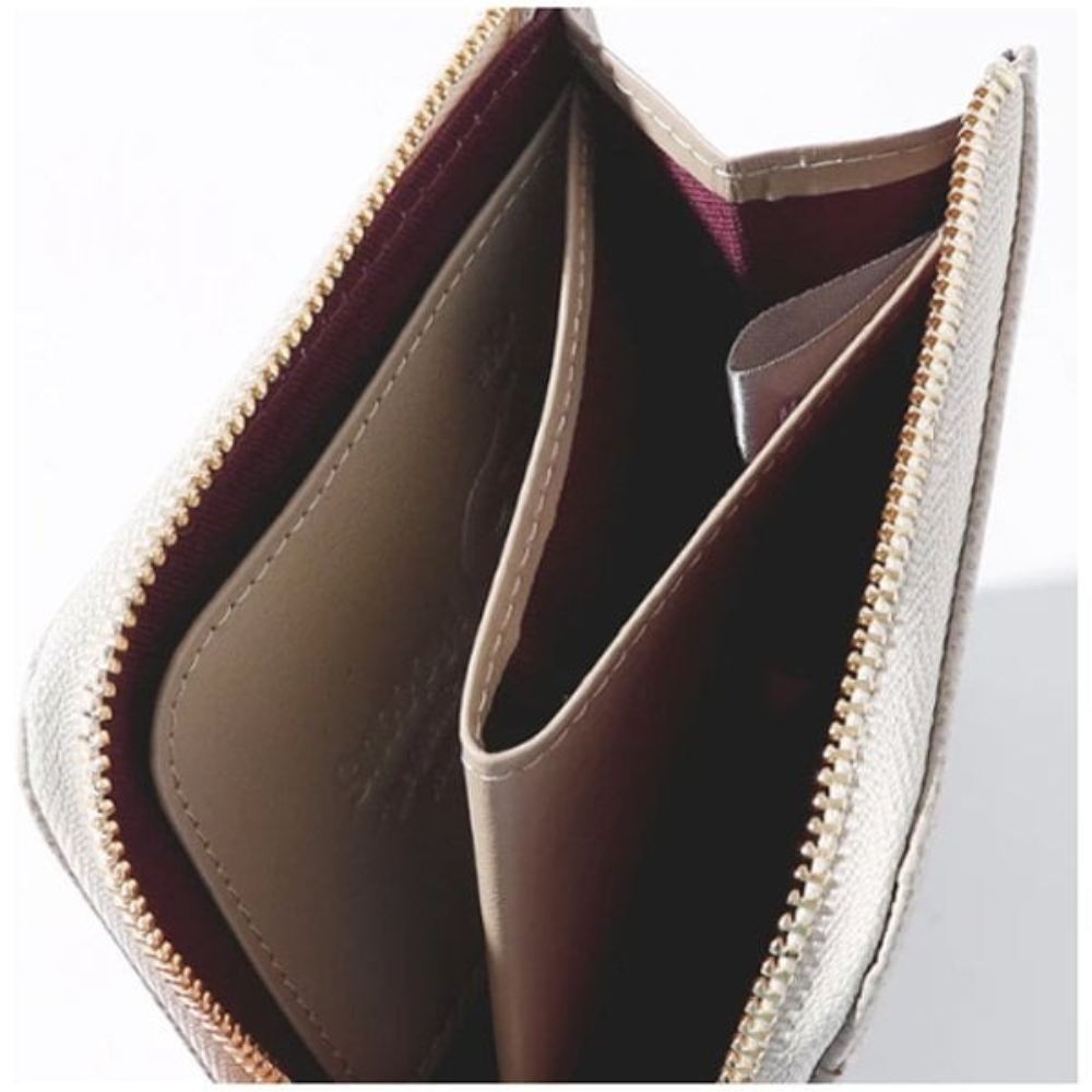 スヌーピーLC クラウン スクエア財布 牛革 BE SN0137 メーカー直送 ▼返品・キャンセル不可【他商品との同時購入不可】