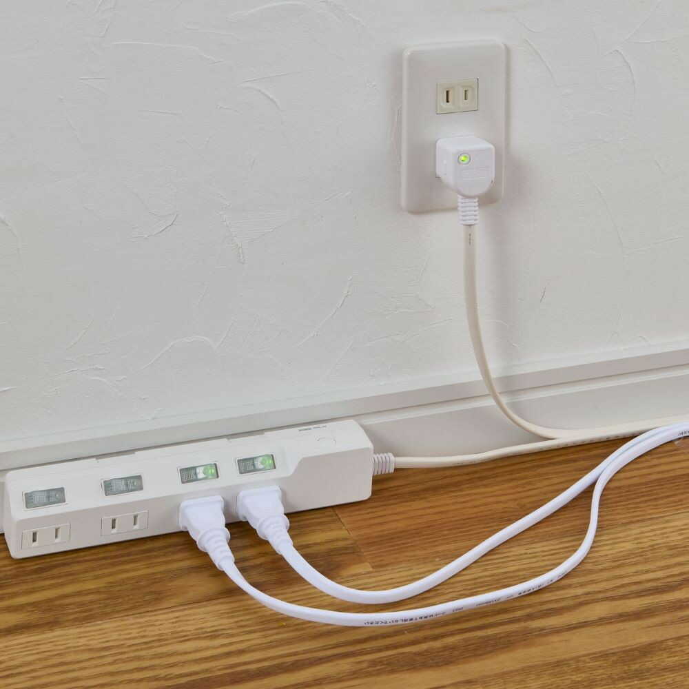 エルパ ELPA 耐雷スイッチ付タップ4P2M 雷ガード LEDランプでON/OFFが分かりやすい 省電力 WLK-42S(W)