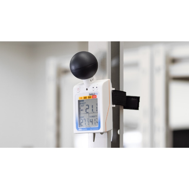 A&D 黒球付熱中症計 みはりん坊プロ<熱中症指数モニター>AD5698B 【直送品】 返品・キャンセル・他商品と同時購入は不可