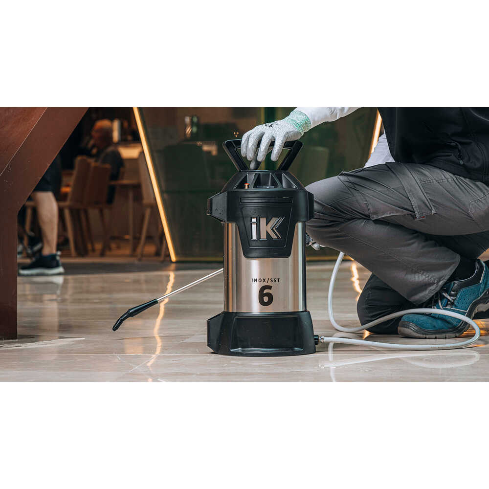 83373 iK 蓄圧式噴霧器 INOX6 メーカー直送 ▼返品・キャンセル不可【他商品との同時購入不可】