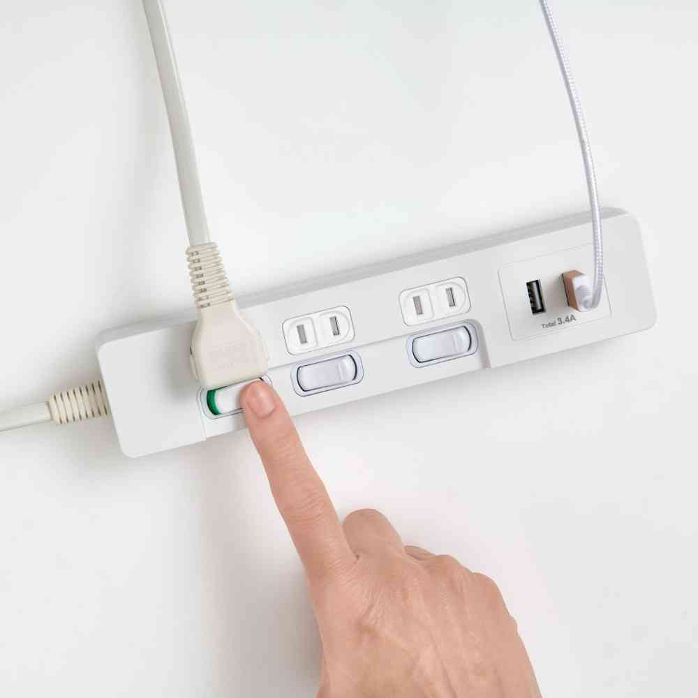 エルパ ELPA ランプレスSW付USBタップ WLS-E3232UA(W)