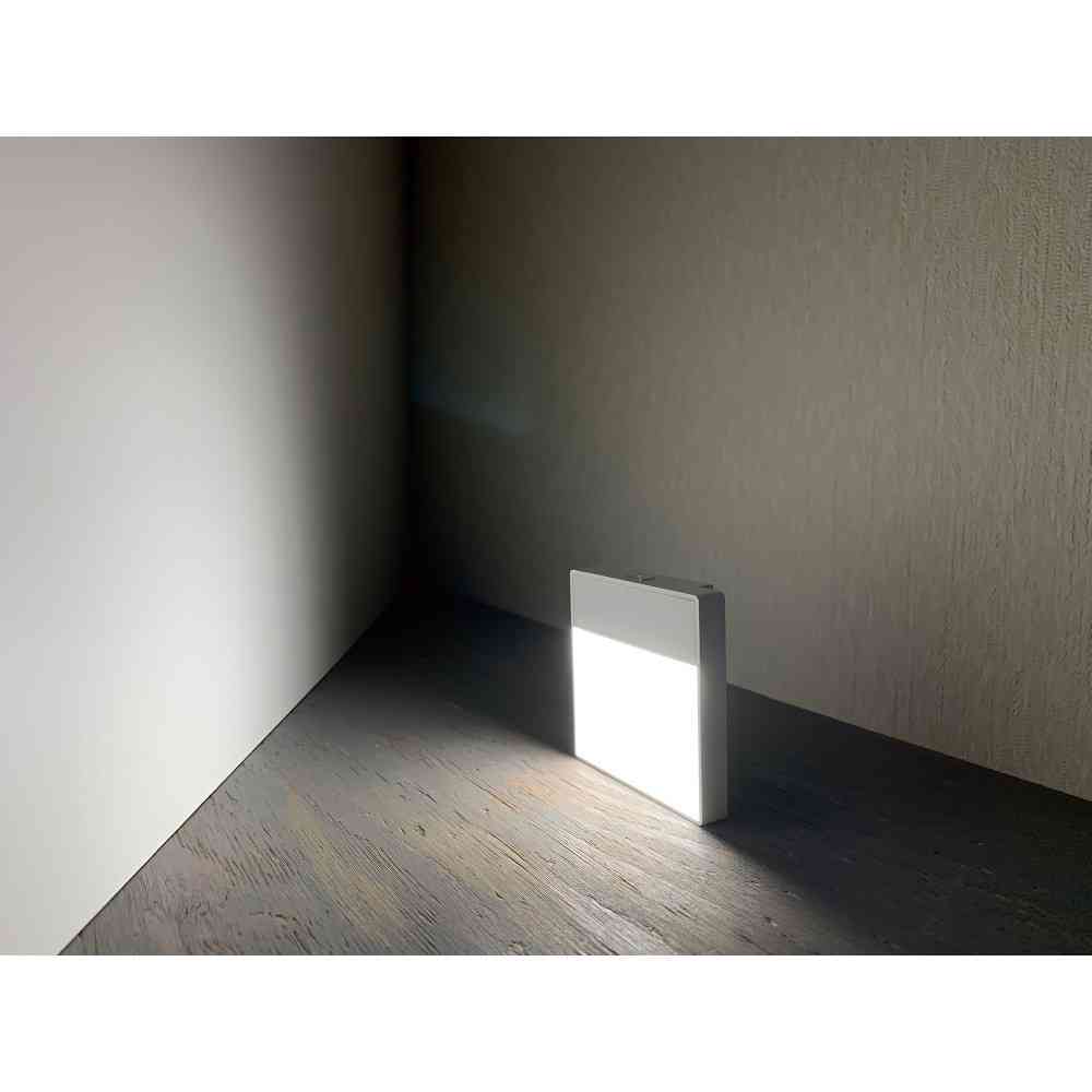 朝日電器 エルパ ELPA LEDセンサー付きライト PM-LF005PIR(W)