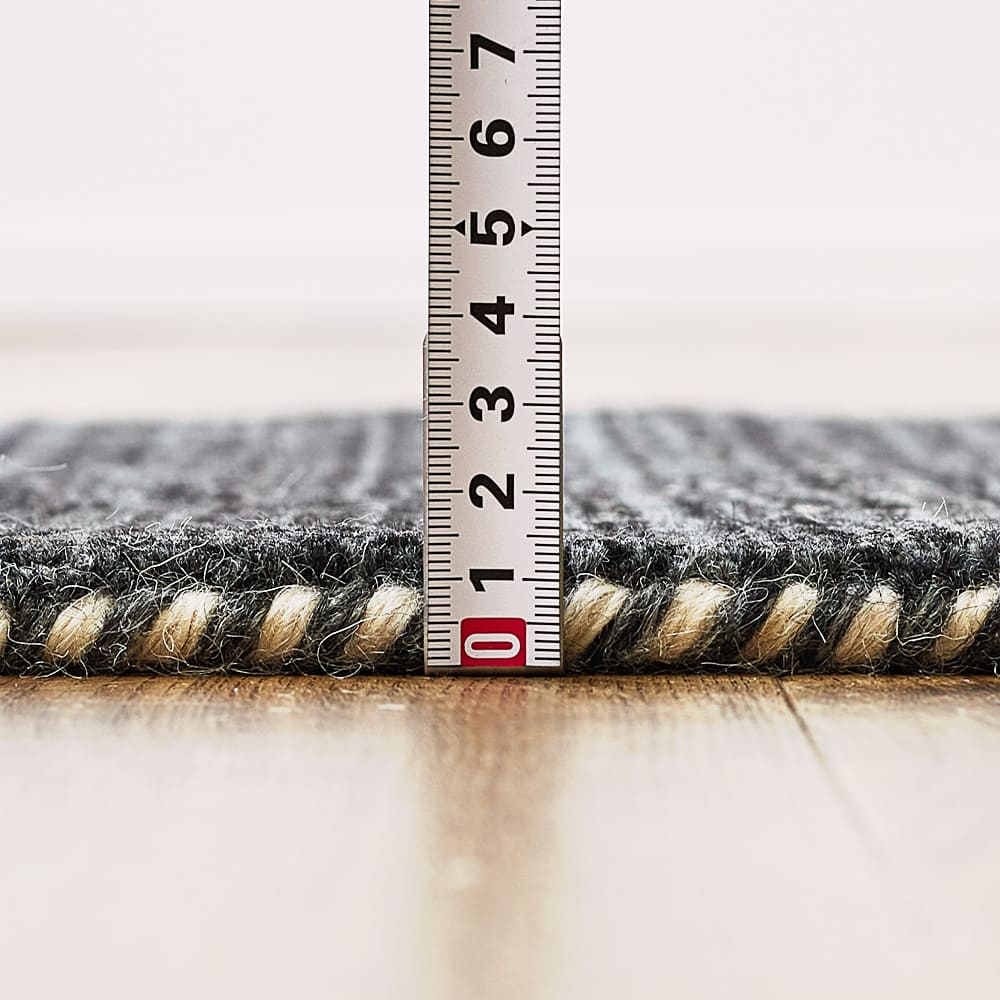 ギャッベマット LORRI BUFF 無染色 BK 45×75cm メーカー直送 ▼返品・キャンセル不可【他商品との同時購入不可