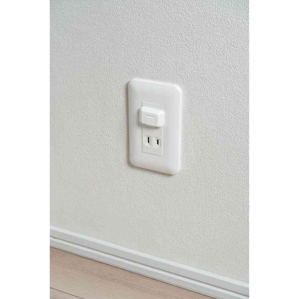 エルパ ELPA ロック式コンセントキャップ8P AN-L208(W)