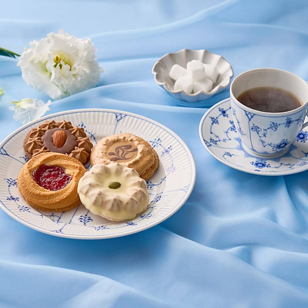 ◆焼き菓子＆ロイヤルコペンハーゲン コーヒー＆ティー 16個×1箱 ◇【直送品】 返品・キャンセル・他商品と同時購入は不可
