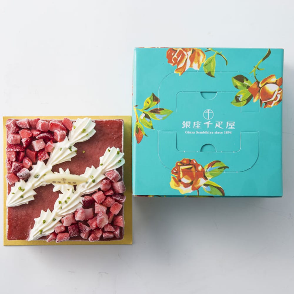 ◆銀座千疋屋 ストロベリーアイスケーキ×1箱 ◇メーカー直送▼返品・キャンセル不可【他商品との同時購入不可】