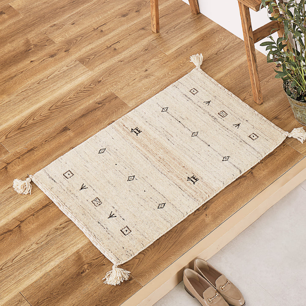 ギャッベマット LORRI BUFF 無染色 BE 60×90cm メーカー直送 ▼返品・キャンセル不可【他商品との同時購入不可