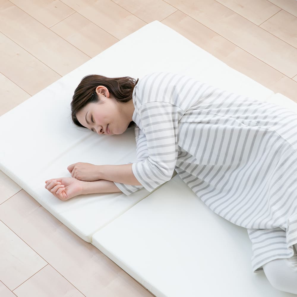 お試し4cmマットレス アイボリー シングル メーカー直送 ▼返品・キャンセル不可[他商品との同時購入不可]