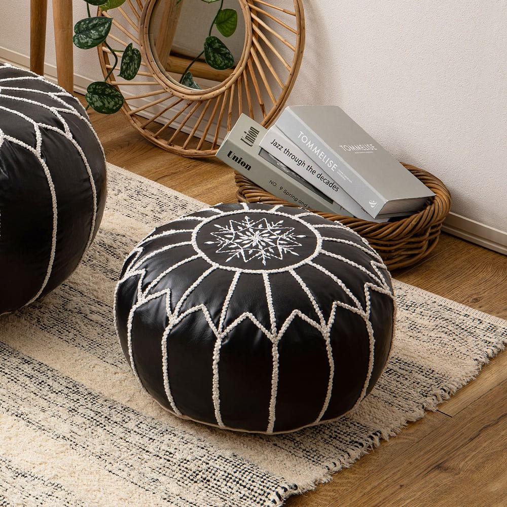 合皮のモロッカンプフ Mサイズ ブラック メーカー直送 ▼返品・キャンセル不可【他商品との同時購入不可】