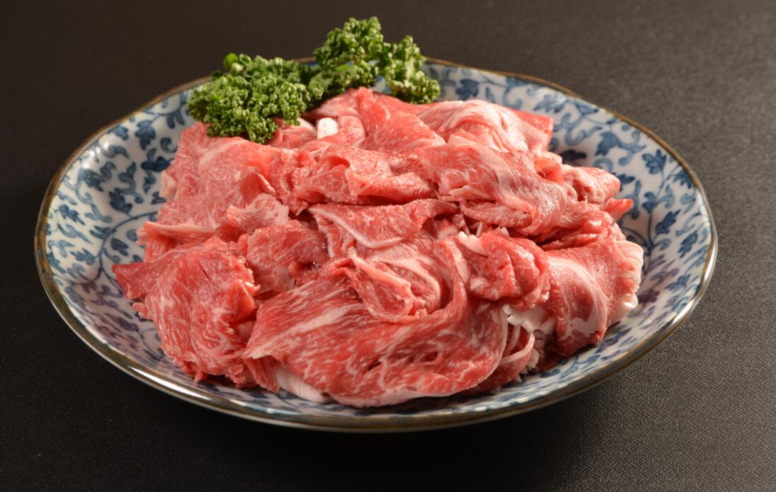 【産直品】江戸屋 黒毛和牛 知床牛切り落とし300ｇ ※産直品のため他商品との同梱不可、沖縄・離島への配送不可　12/30～1/9の日付指定不可