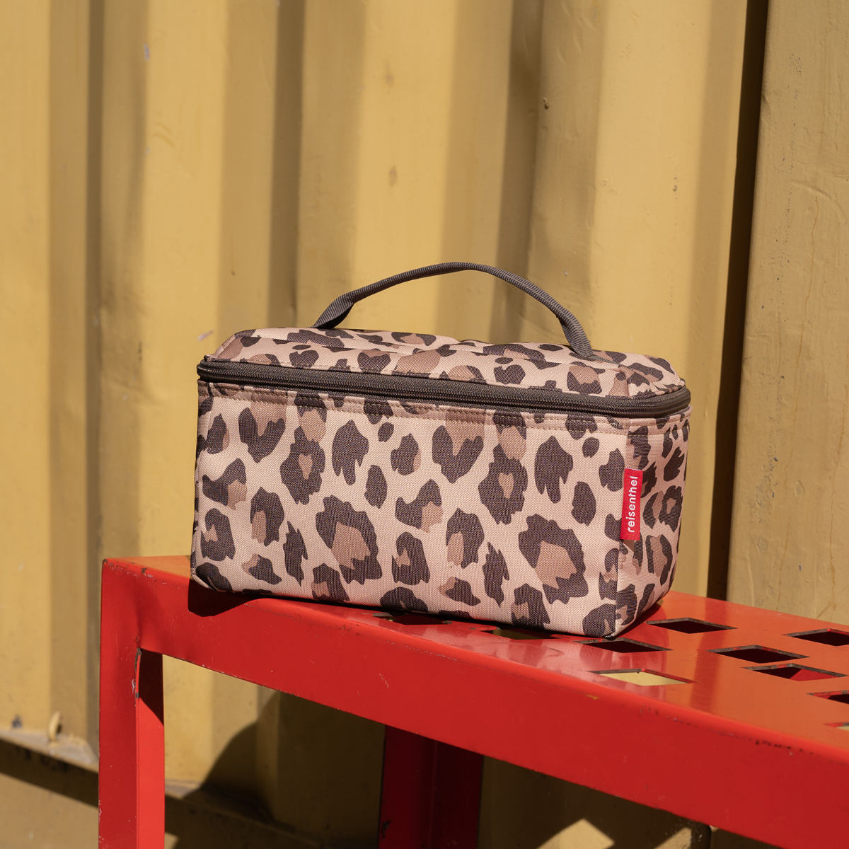 【アウトレット】コスメポーチ reisenthel BEAUTYCASE ( ポーチ メイクポーチ バニティ 持ち運び 大容量 仕切り 持ち手付き メイク道具 ファスナー ポケット おしゃれ 取り出しやすい 旅行 収納 ) 【SKYROSE】 SKYROSE