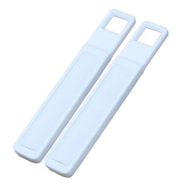 乾燥剤 脱臭剤 珪藻土 スティック 2本入×3セット ホワイト （ 調湿剤 靴 脱臭 シューズ 革靴 臭い 消臭 乾燥 スニーカー パンプス 運動靴 靴箱 シューズケア 調湿 ドライ プレート 汗 匂い におい ニオイ 湿気 取り 匂い消し ） 【ホワイト】