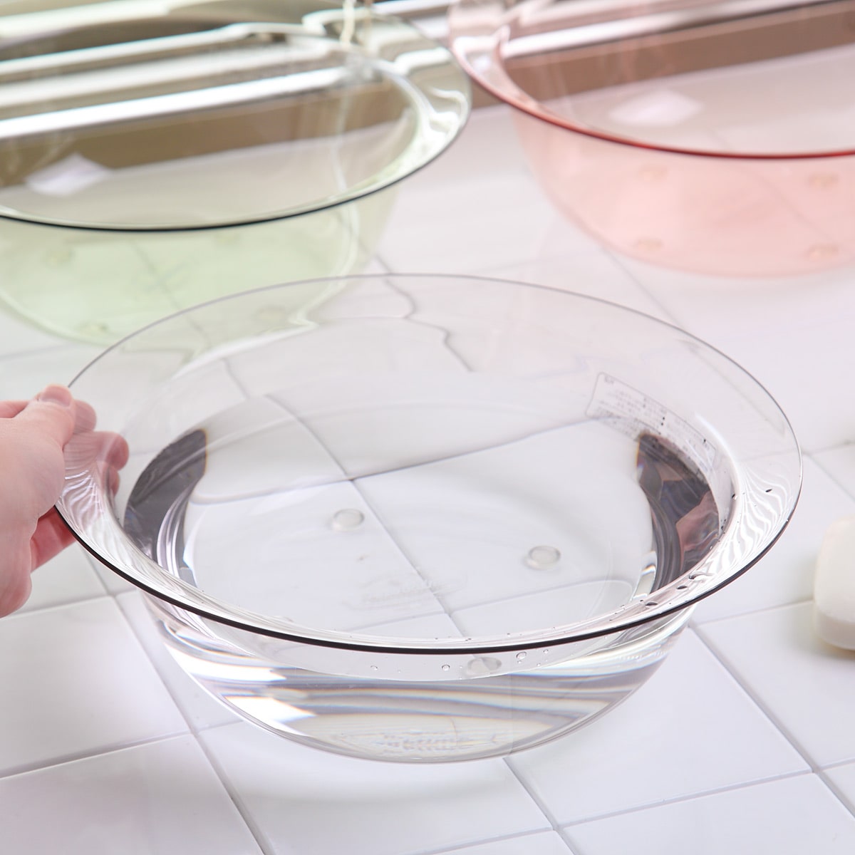 湯おけ ウォッシュボール Franktime フランクタイム アクリル （ 洗面器 風呂おけ 風呂桶 透明 湯桶 手桶 手おけ 風呂 お風呂 バス 使いやすい お手入れ簡単 滑り止め おしゃれ 高級感 風呂用品 バス用品 バスグッズ ）【 クリアグレー 】