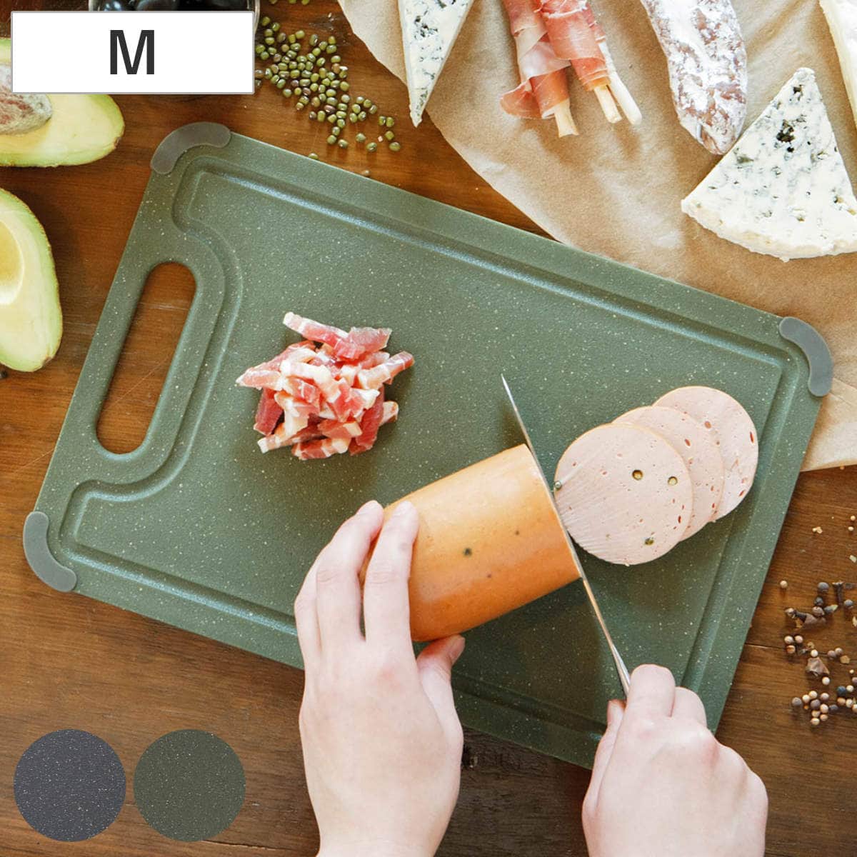 まな板 Mサイズ 35ｘ24cm ダルトン DULTON PP カッティングボード すべり止め付 （ まないた マナイタ 俎板 おすすめ 滑り止め付き プラスチック製 軽量 キッチンツール 下ごしらえ 調理道具 おしゃれ ） 【ブラック】