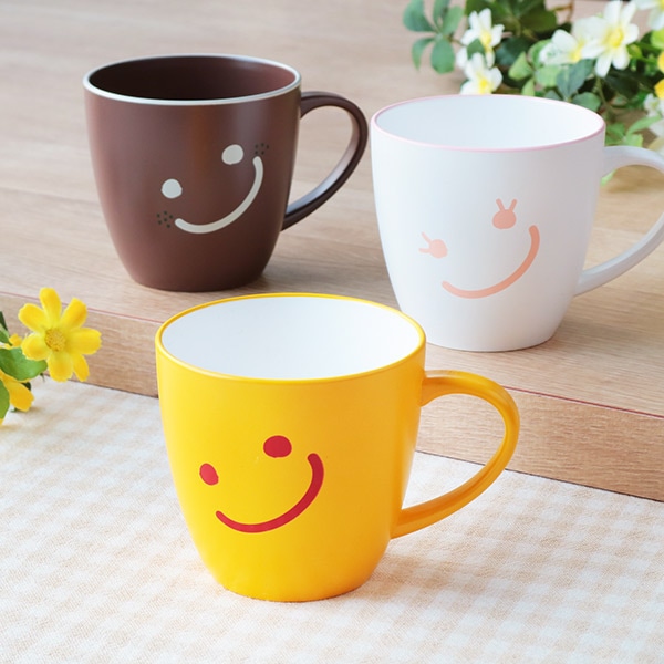 マグカップ 200ml OMU SMILE コップ 子供用食器 プラスチック 日本製 （ 食洗機対応 電子レンジ対応 マグ 子供用 カップ プラコップ 子ども キッズ タンブラー 子供 こども 用 スマイル おしゃれ かわいい ） 【 まよよ 】
