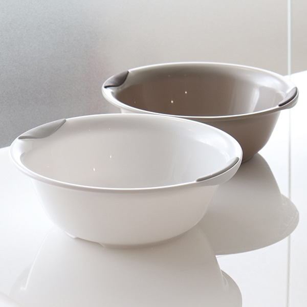 湯桶 ラスレヴィーヌ 抗菌 Ag＋ 日本製 （ 湯おけ 風呂おけ 洗面器 銀 Aｇ すべり止め 桶 お風呂 銀抗菌 風呂 バスグッズ 銀イオン すくいやすい お手入れしやすい ）【 ブラウン 】