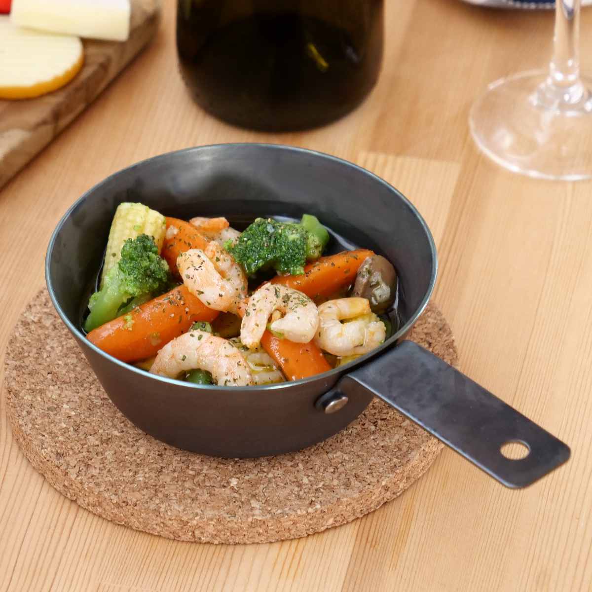 スキレット 12cm オーブンでも使える鉄カップ ライクイット 日本製 （ オーブン対応 Like-it 鉄カップ 鉄製 ミニ 小さい グリル トースター 12センチ 鉄 フライパン ハードテンパー加工 朝食作り ）