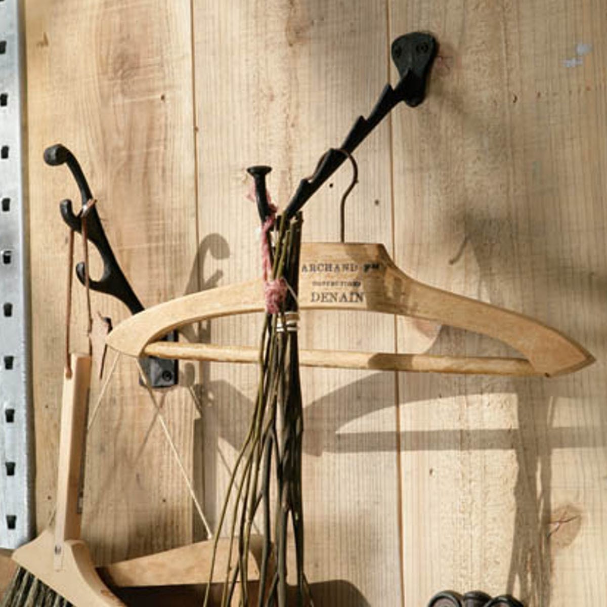 ハンガーフック クロスラックフック 壁付け アイアン （ フック 収納 壁面収納 金具 掛ける 吊るす 壁掛け アンティーク風 ビス付き ダルトン DULTON 吊り下げ おしゃれ 雑貨 小物フック 壁面フック 収納フック ）