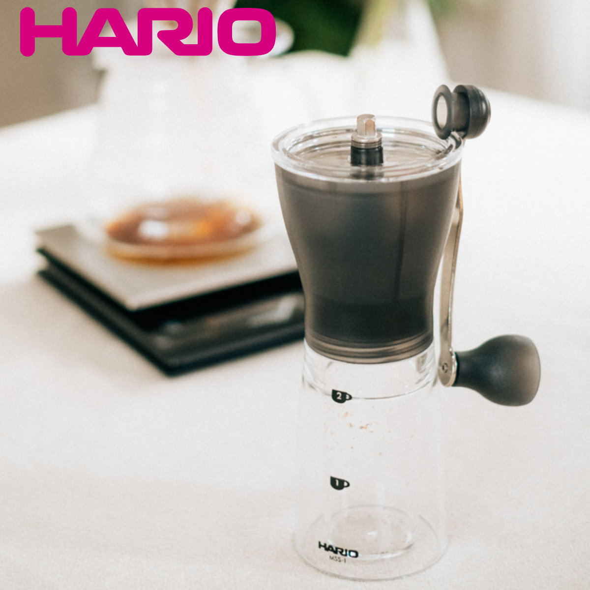 HARIO コーヒーミル・セラミックスリム （ ハリオ コーヒーミル スリム 手動 手挽き コーヒー豆 ハンドコーヒーミル コーヒーグラインダー おしゃれ シンプル コンパクト アウトドア ）