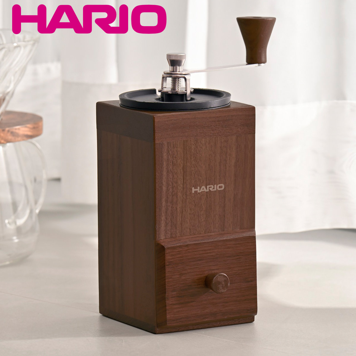 HARIO コーヒーミル・キューブ （ ハリオ コーヒー ミル 4杯分 手挽き コーヒー豆 木製 小型 コンパクト おしゃれ レトロ クラシック 手動 ハンドコーヒーミル コーヒーグラインダー ）