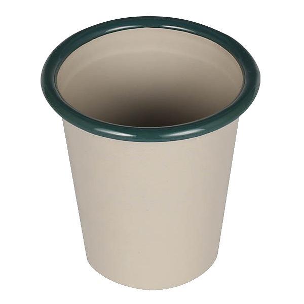 ベージュグリーン