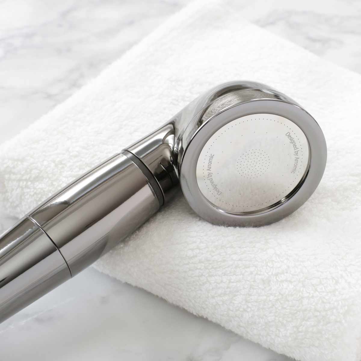 シャワーヘッド シルクシャワーシリーズ 02 スタイリッシュ ( シャワー ヘッド 節水 アラミック Arromic 日本製 付け替え 取り替え 交換 節水シャワーヘッド 節水シャワー シルクタッチ 水圧 強くする 増圧 節水効果 節約 )