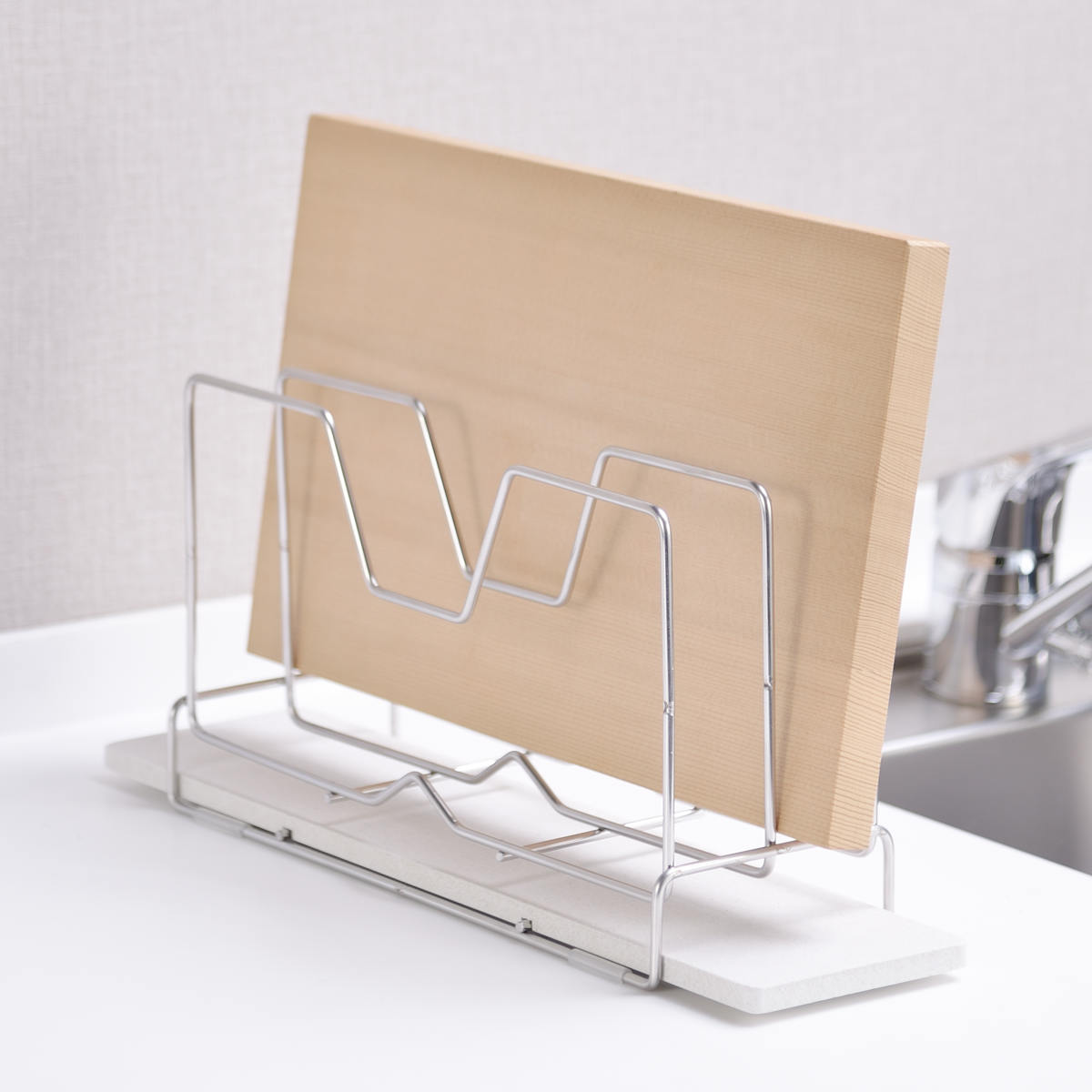 ビーワーススタイル KAWAKI まな板スタンド ( 水切りラック シンク上 ステンレス 珪藻土 日本製 鍋蓋スタンド まな板立て まな板置き まな板用スタンド 鍋蓋立て まな板ホルダー まな板収納 珪藻土トレー )