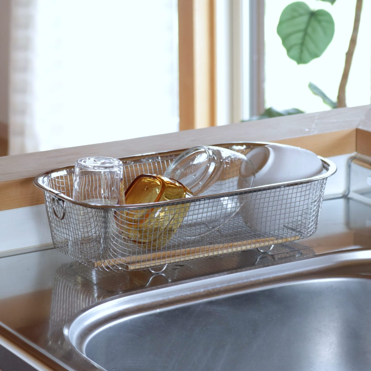 ビーワーススタイル すっきり暮らす水切りかご 深型 ( 水切りラック 日本製 ステンレス 水切りかご 水切りカゴ シンク上 水切り 燕三条 食洗機対応 水切りバスケット ざる ザル コンパクト スリム 水切り籠 )