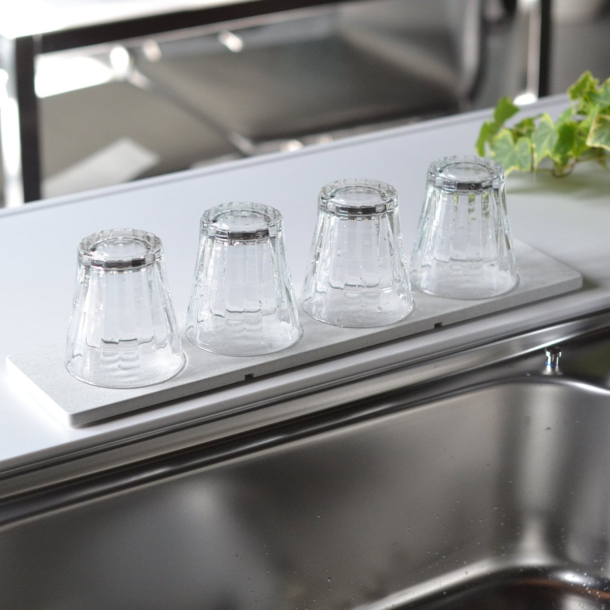 水切りトレー KAWAKI モイストレイ まな板スタンド 専用トレー 単品 ( 珪藻土 日本製 珪藻土トレー 水切り モイストレー 吸水トレー 吸水 速乾 乾燥 吸水トレイ 水切りトレイ 専用トレイ 水切りプレート )