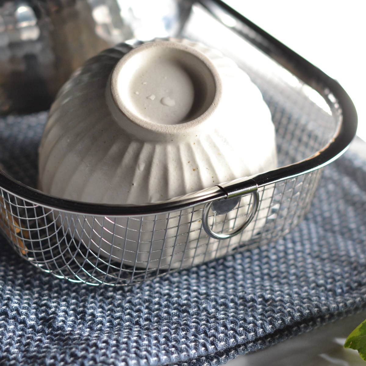 ビーワーススタイル すっきり暮らす水切りかご 浅深セット ( 水切りラック 日本製 ステンレス 水切りかご 水切りカゴ 水切り シンク上 燕三条 食洗機対応 水切りバスケット ざる ザル コンパクト 水切り籠 )