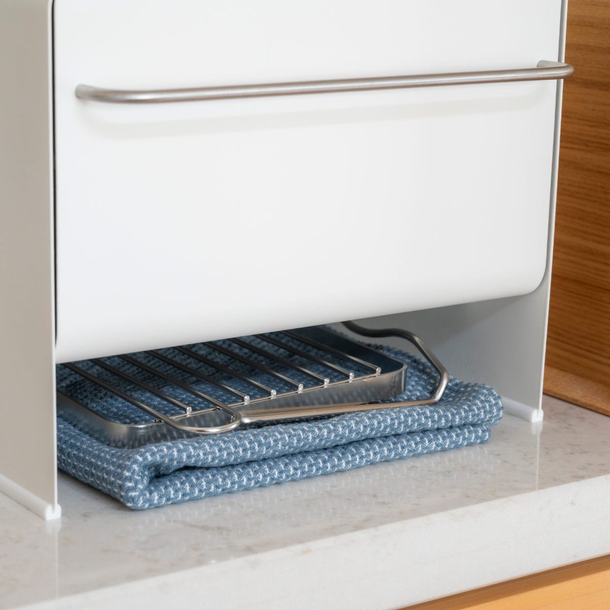 ビーワーススタイル すっきり暮らすジャグボトルスタンド コンパクト ( 水切りラック 水切りかご ボトルスタンド シンク上 折りたたみ 食洗機対応 日本製 水筒 ボトル 水切り 洗い物 スタンド スリム )