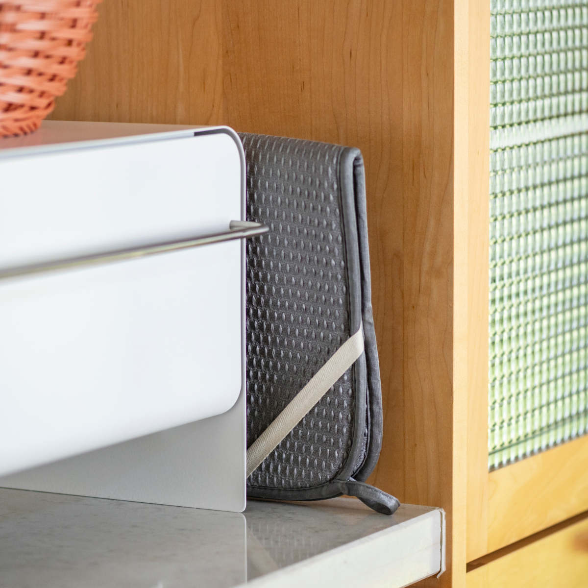 ビーワーススタイル すっきり暮らす水切りマット ( 水切りラック 大判 洗える 畳める 厚手 洗濯対応 吸水速乾マット 食器乾燥マット シンクマット キッチン )