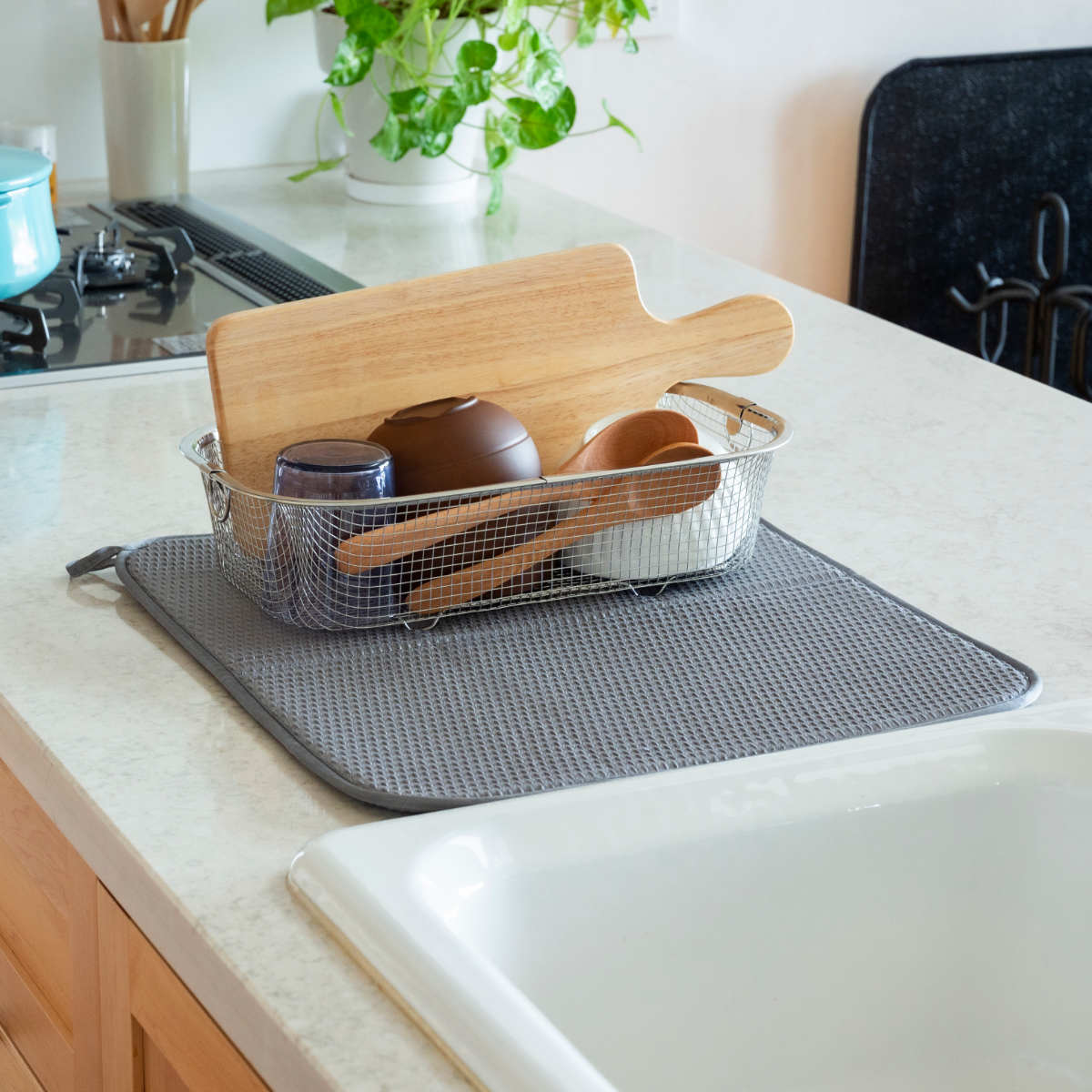 ビーワーススタイル すっきり暮らすセット 深型 水切りマット付き ( 水切りラック 日本製 ステンレス 水切りかご 水切り シンク上 食洗機対応 水切りカゴ 燕三条 水切りバスケット ざる ザル コンパクト )