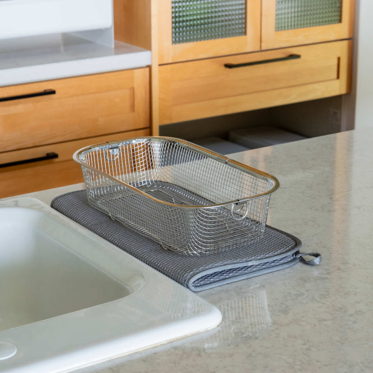 ビーワーススタイル すっきり暮らすセット 深型 水切りマット付き ( 水切りラック 日本製 ステンレス 水切りかご 水切り シンク上 食洗機対応 水切りカゴ 燕三条 水切りバスケット ざる ザル コンパクト )