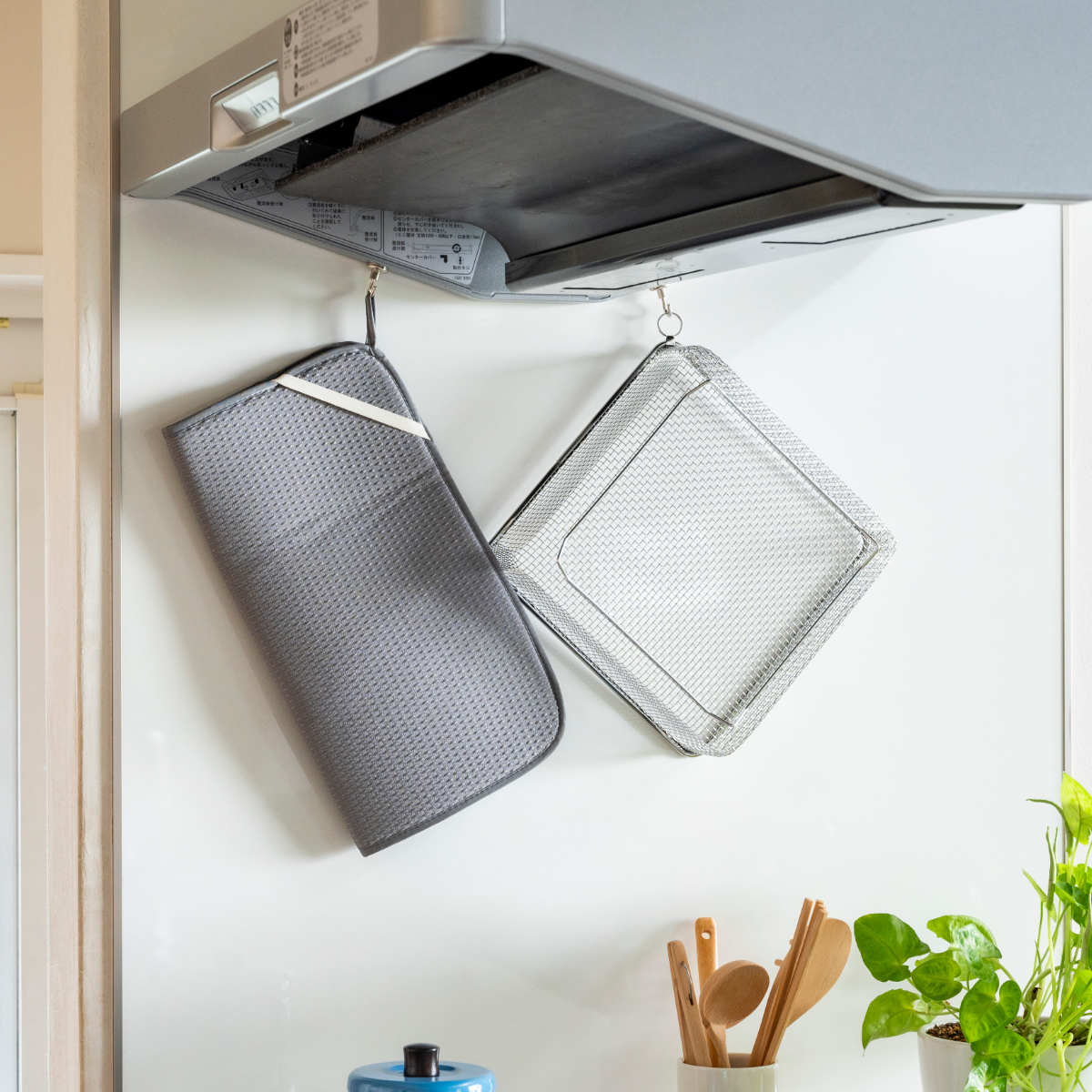 ビーワーススタイル すっきり暮らすセット スクエア 水切りマット付き ( 水切りラック 日本製 ステンレス 水切りかご 水切り シンク上 食洗機対応 水切りカゴ 燕三条 水切りバスケット ざる ザル コンパクト )