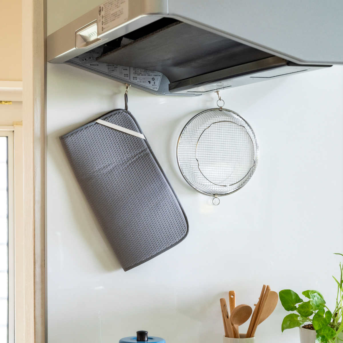 ビーワーススタイル すっきり暮らすセット まるい 浅型 水切りマット付き ( 水切りラック 日本製 ステンレス 水切り シンク上 食洗機対応 水切りかご 水切りカゴ 燕三条 ざる ザル コンパクト )