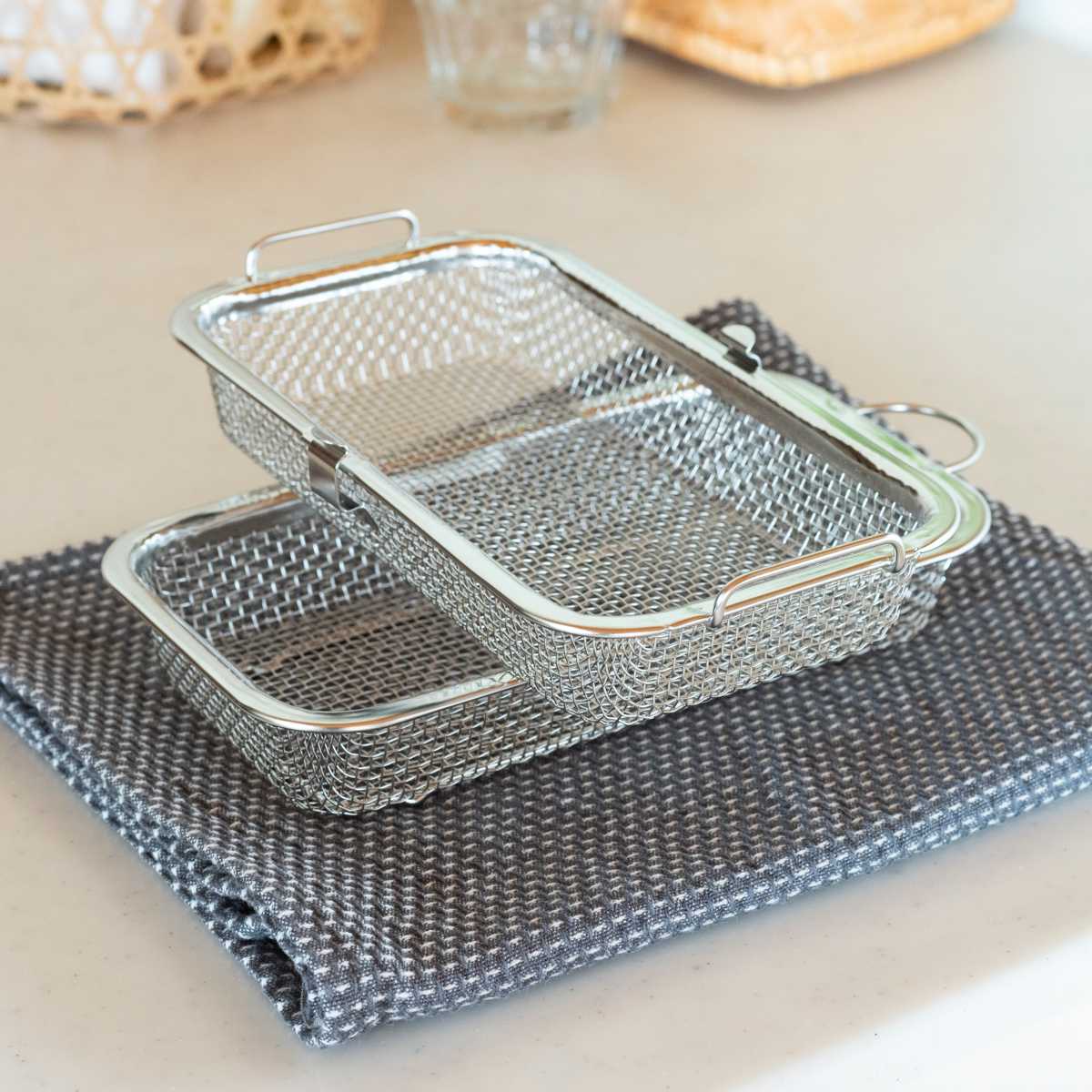 すっきり暮らす食洗機かご ( すっきり暮らす 食洗機 かご 水切り 食洗機用小物カゴ 日本製 ステンレス メッシュかご 小物洗い お弁当用品 カトラリー パッキン ピック シリコンカップ バラン ネット キッチン )