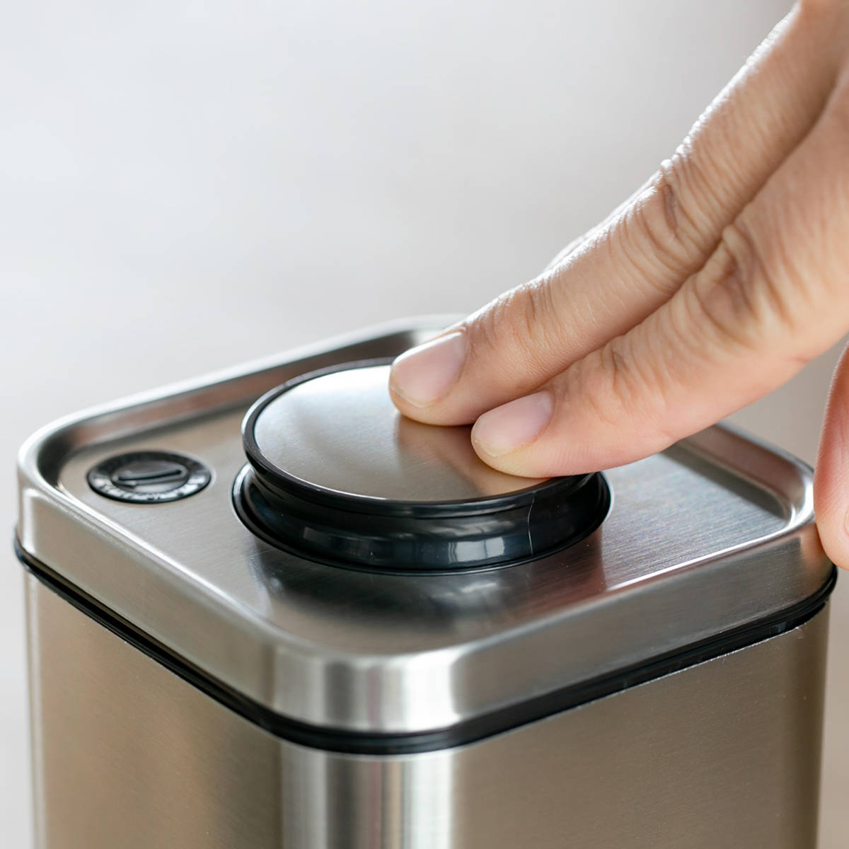 ダルトン 保存容器 2L 角型 キューブジャー ウィズ リッド L ガラス製 ( DULTON キャニスター ストッカー ガラス容器 ステンレス ワンタッチ パスタケース 保存 容器 ガラスジャー 保存瓶 フードストッカー ガラス おしゃれ )