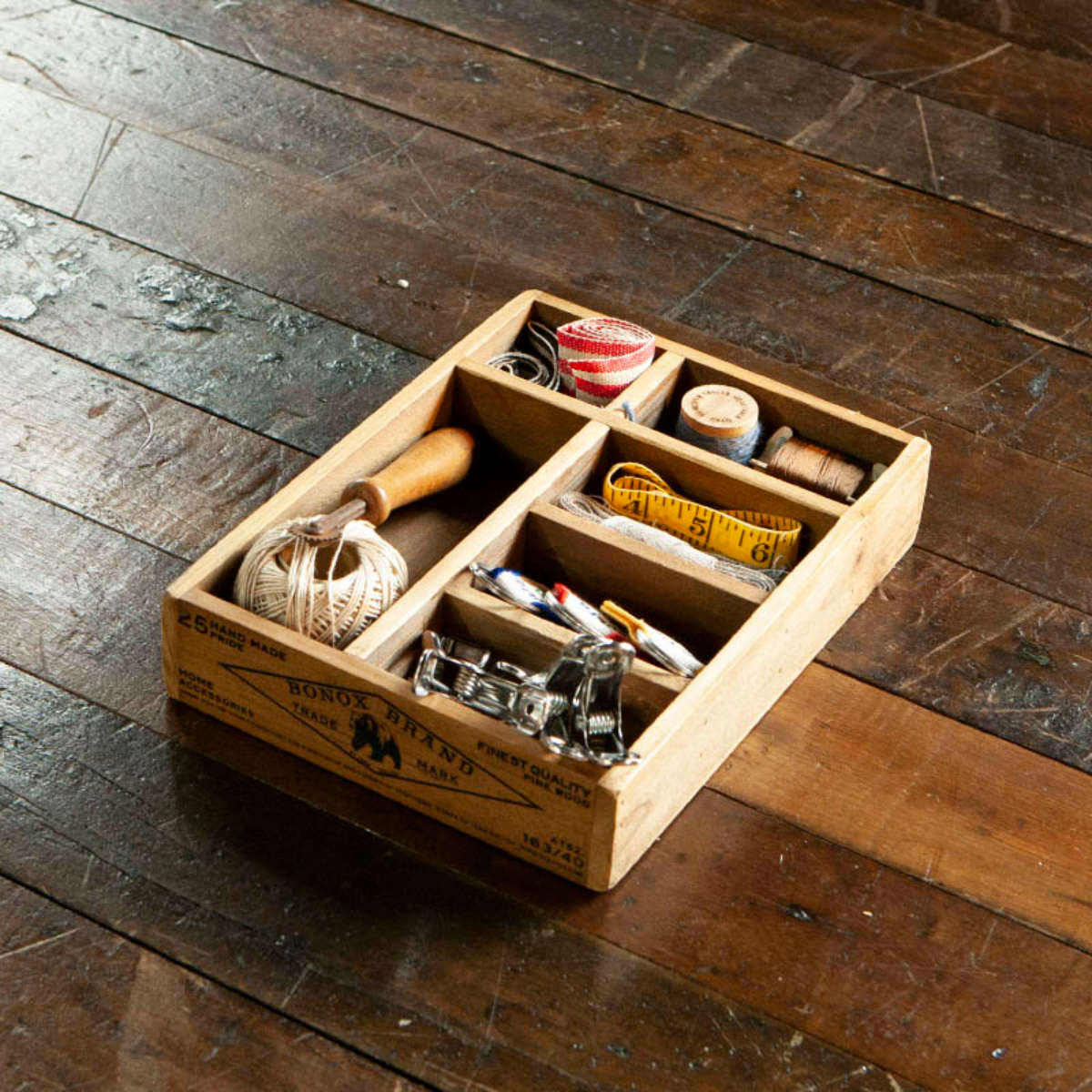 小物収納 ダルトン DULTON WOODEN ORGANIZER BOX NATURAL ウッデン ボックス 木製 幅18×奥行24×高さ4.7cm ( 小物入れ 収納ケース 収納ボックス ケース 木製ボックス 仕切あり 小物 道具入れ 整理整頓 整理 スタッキング )