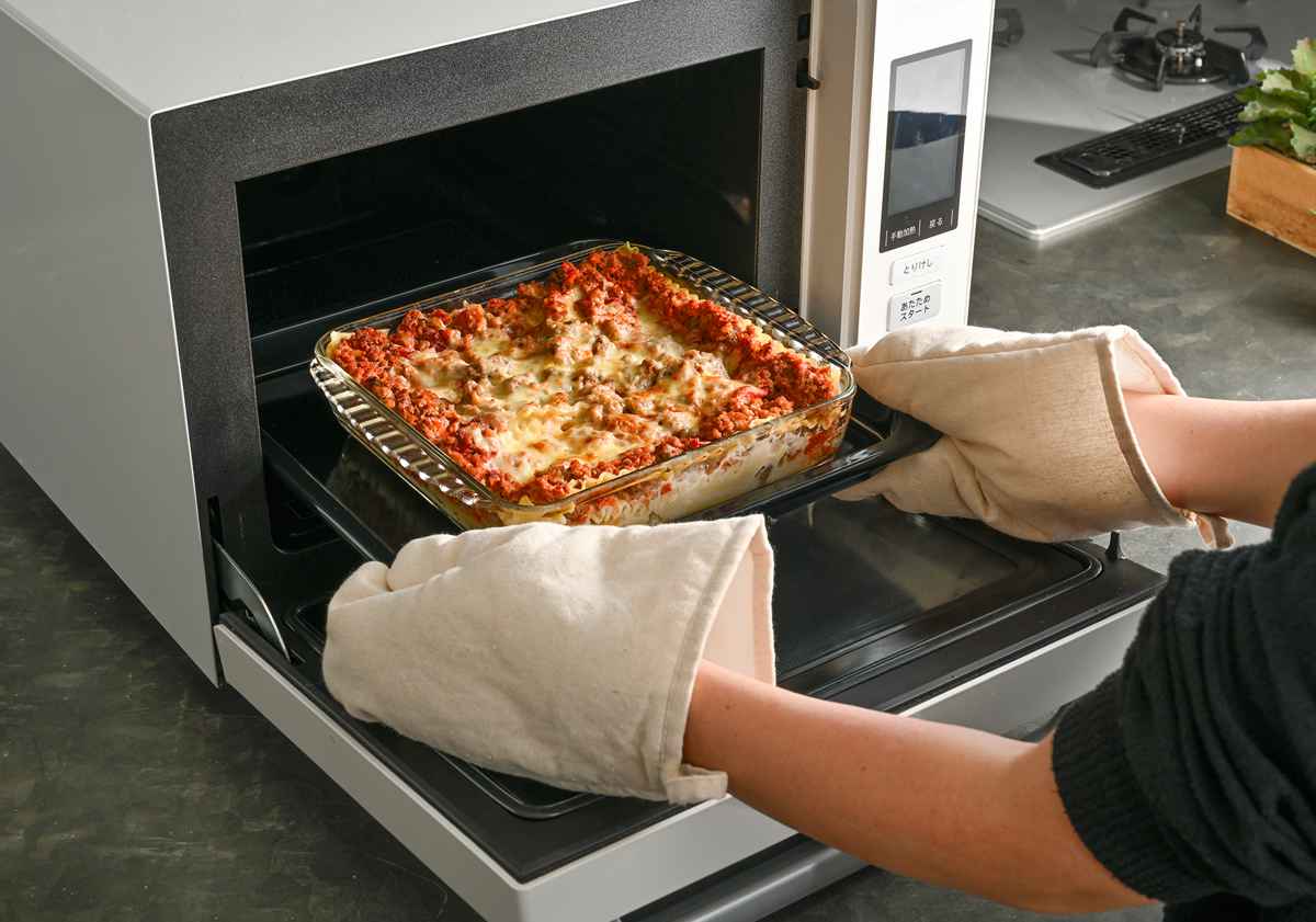 ハリオ 保存容器 250ml 900ml 2L スタッキング耐熱ガラスコンテナ スクエア 7個セット ( HARIO 耐熱ガラス ガラス 電子レンジ対応 食洗機対応 オーブン対応 日本製 耐熱容器 保存 容器 ガラス容器 食品保存 積み重ね 耐熱 )