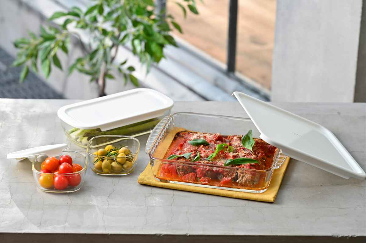 ハリオ 保存容器 250ml 900ml 2L スタッキング耐熱ガラスコンテナ スクエア 7個セット ( HARIO 耐熱ガラス ガラス 電子レンジ対応 食洗機対応 オーブン対応 日本製 耐熱容器 保存 容器 ガラス容器 食品保存 積み重ね 耐熱 )