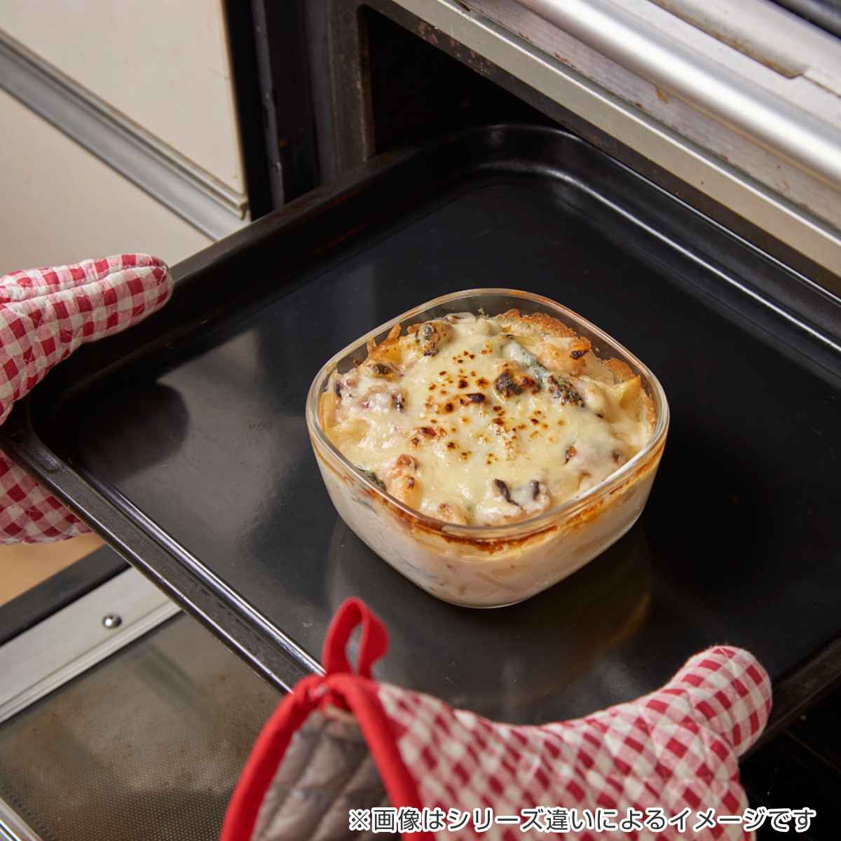 ハリオ 保存容器 250ml 耐熱ガラス製保存容器 角型 3個セット ( HARIO 耐熱ガラス ガラス 電子レンジ対応 食洗機対応 オーブン対応 日本製 耐熱容器 保存 容器 食品保存 ガラス容器 キャニスター ガラス保存容器 0.25L )