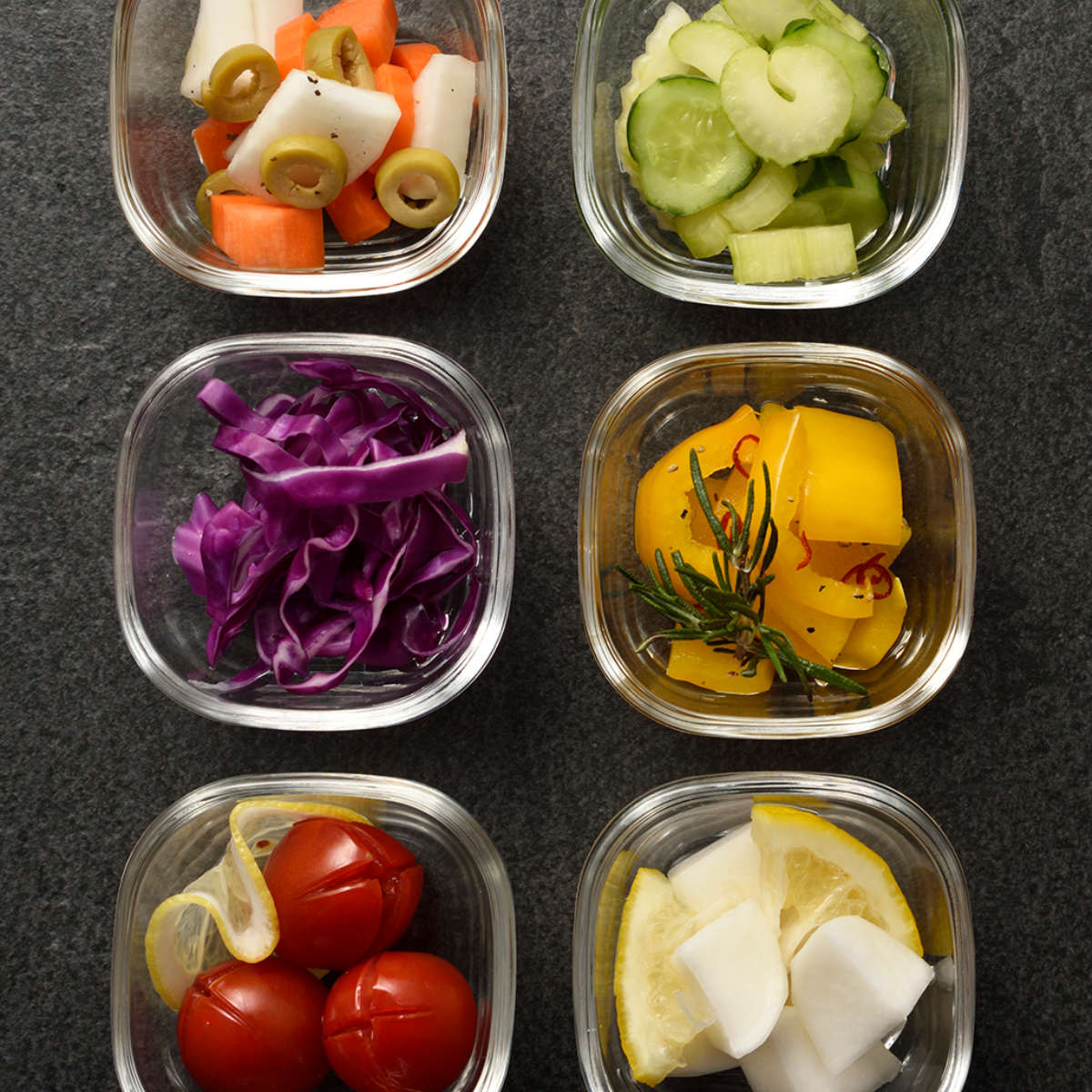 ハリオ 漬物容器 800ml 漬物グラス スリム ( HARIO 耐熱ガラス ガラス 密閉 電子レンジ対応 食洗機対応 漬物器 漬物桶 漬け物容器 一夜漬け 漬物 漬け物 漬け物ポット 漬物ポット 保存容器 レシピ付き 0.8L )