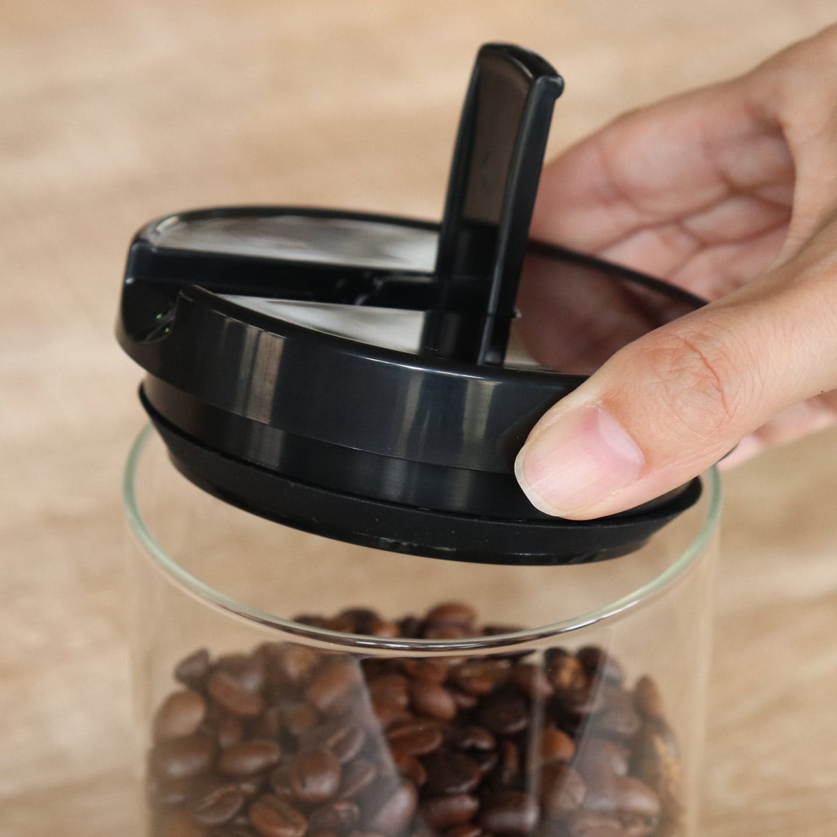 ハリオ 保存容器 800ml 珈琲キャニスター M ( HARIO 耐熱ガラス ガラス 密閉 食洗機対応 キャニスター 保存 容器 ガラス容器 ガラスびん ガラス瓶 密閉容器 ガラス保存容器 ガラス製 珈琲 コーヒー )