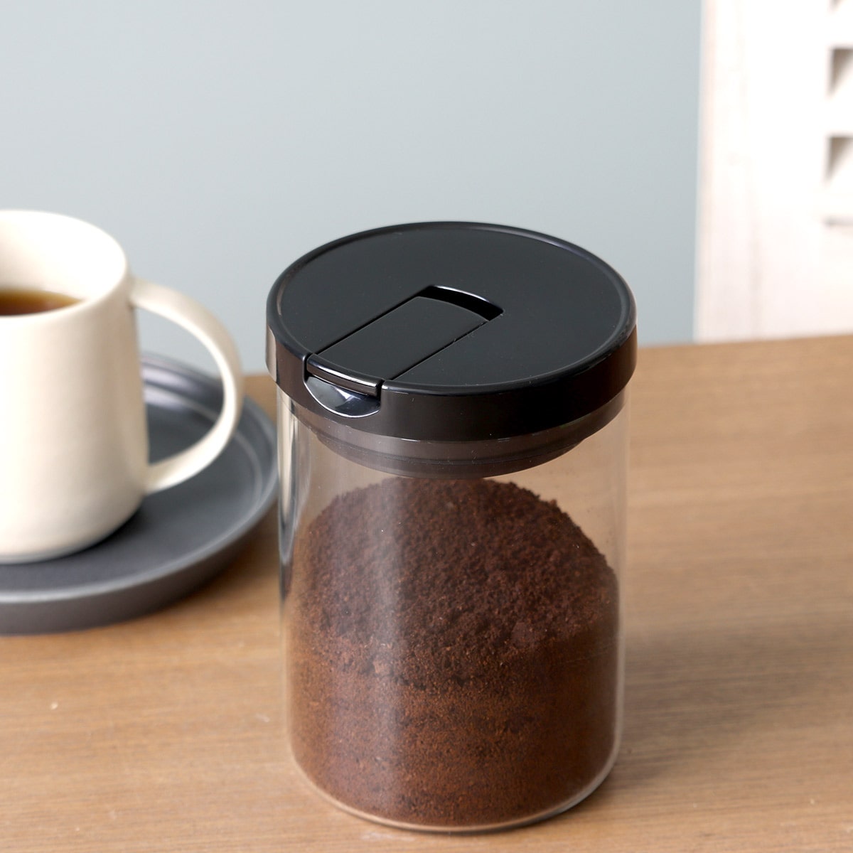 ハリオ 保存容器 800ml 珈琲キャニスター M ( HARIO 耐熱ガラス ガラス 密閉 食洗機対応 キャニスター 保存 容器 ガラス容器 ガラスびん ガラス瓶 密閉容器 ガラス保存容器 ガラス製 珈琲 コーヒー )