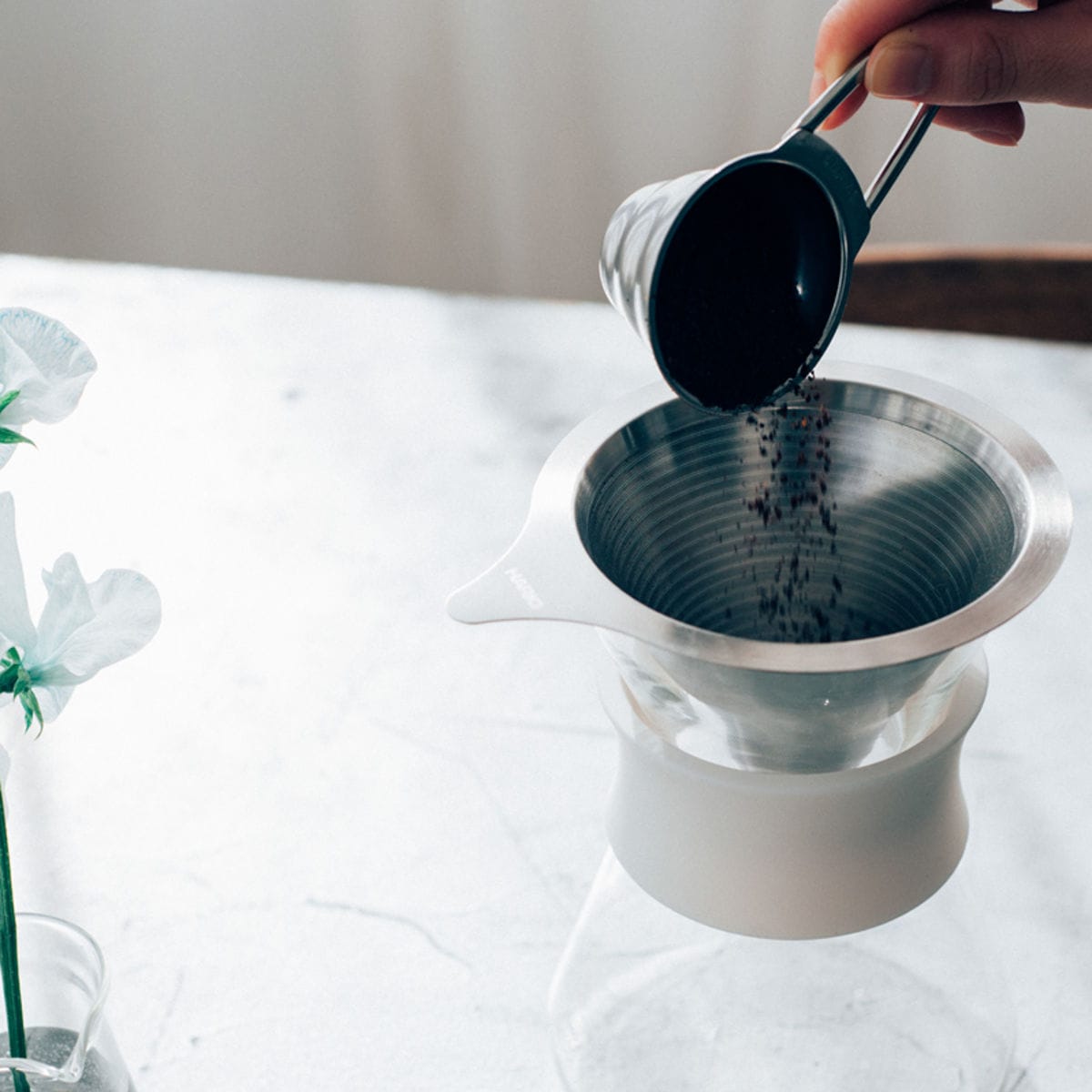 ハリオ コーヒーメーカー 400ml Glass Coffee Maker 耐熱ガラス ( HARIO 食洗機対応 ドリッパー コーヒーサーバー コーヒージャグ ブリュワー ステンレス エッチング加工 二重構造 ペーパーレス 目盛り付き おしゃれ )