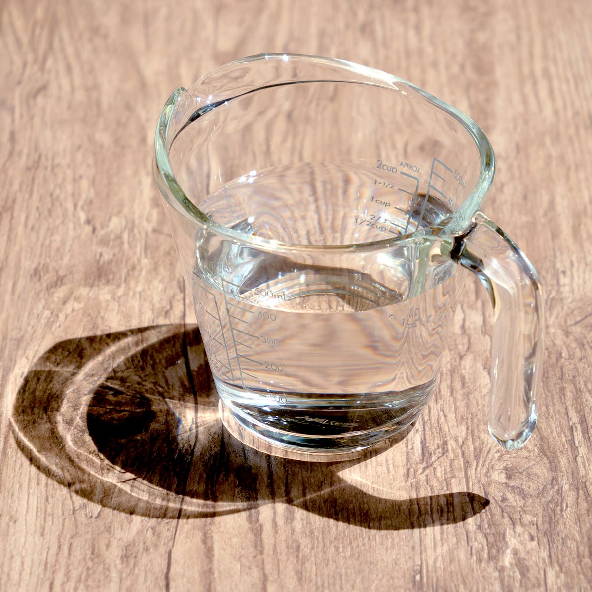ハリオ メジャーカップ 500ml 耐熱ガラス 取っ手付き ( HARIO 計量コップ メジャーコップ 熱湯OK 500cc ガラス製 電子レンジ対応 食洗機対応 レンジOK オーブン対応 計量器具 計量ツール 目盛り メモリ付き 持ち手付き 下ごしらえ )