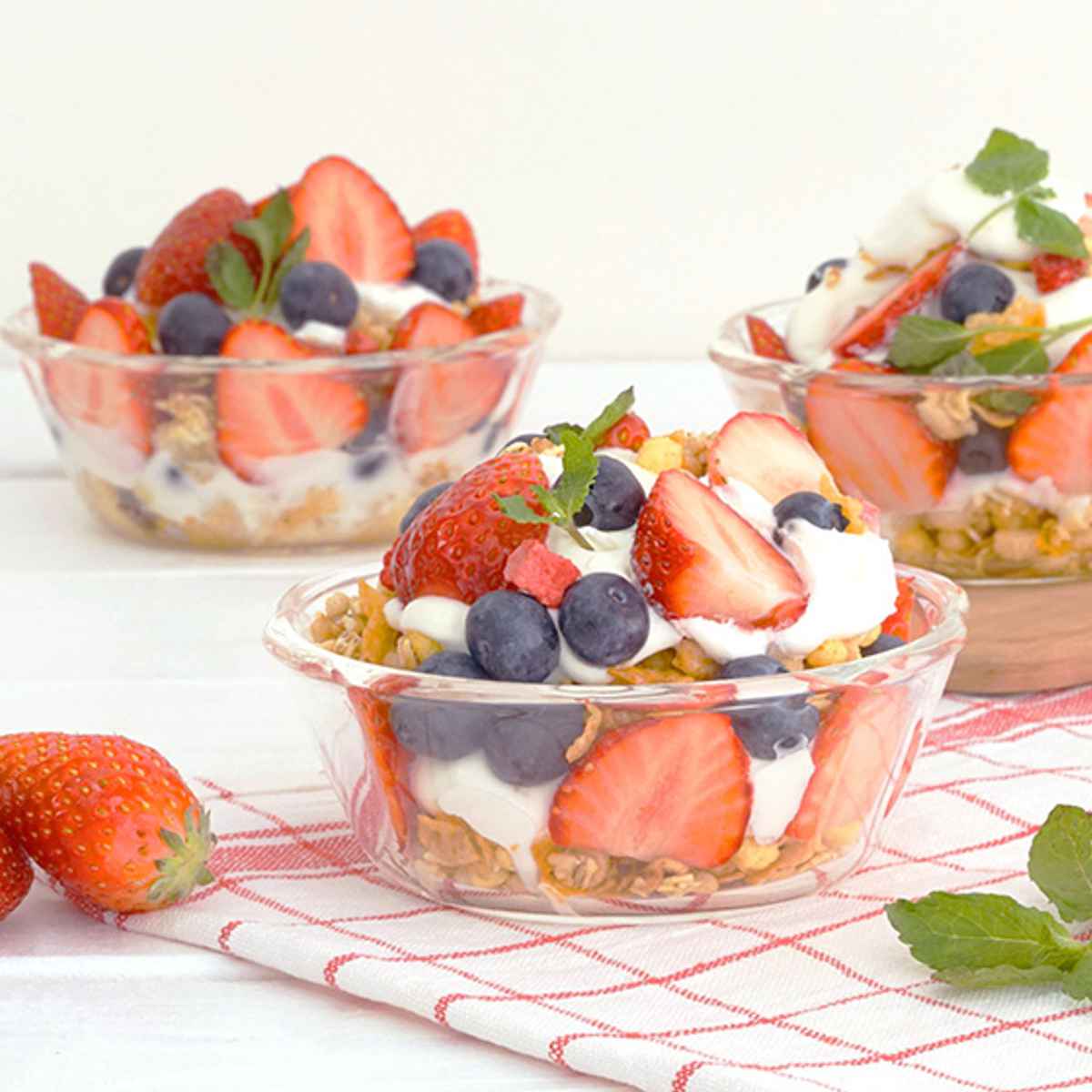 ハリオ スイーツボウル 12cm 耐熱ガラス 4個入り ( HARIO 食洗機対応 電子レンジ対応 オーブン対応 ボウル デザートボウル 耐熱皿 耐熱ガラス製 フルーツ デザート お菓子作り サラダ おしゃれ )