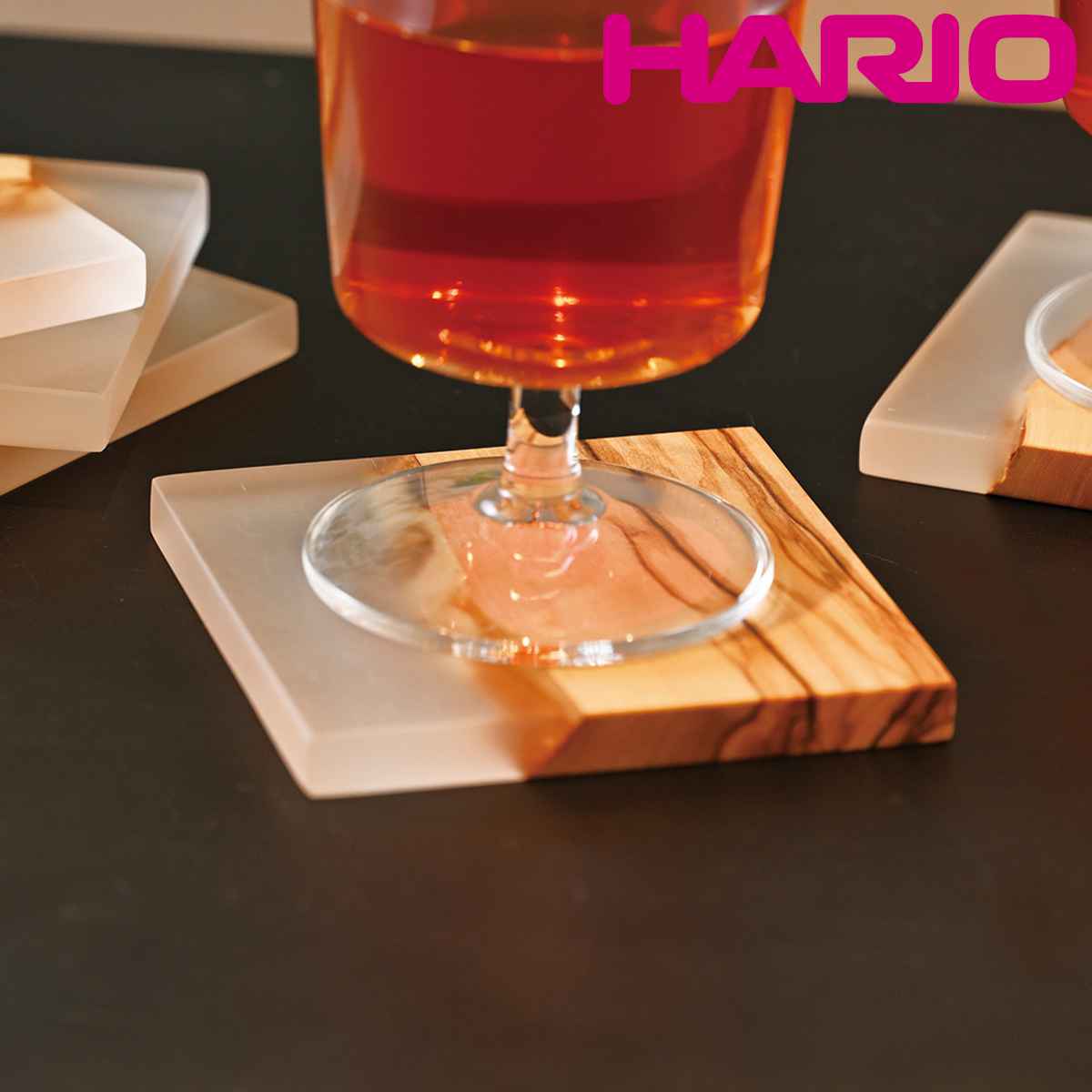 ハリオ コースター 10cm 木製 ( HARIO 木製コースター ウッドコースター オリーブウッド 天然木 樹脂 異素材 個性的 シンプル テーブルコーデ おしゃれ )